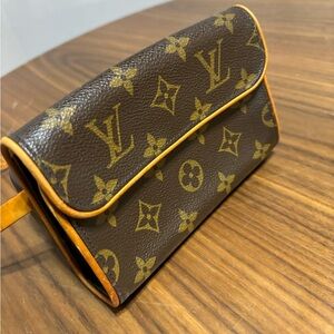 Louis Vuitton Florentine